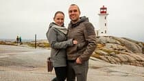 Halifax Premium Tour: Peggy's Cove, Citadel & Titanic Cemetery