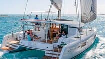 Santorini Catamaran Cruise with Greek Meal, Open-Bar and Sunset