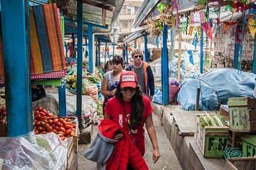 סיור בהליכה בעיר לא פז כולל רחובות היסטוריים