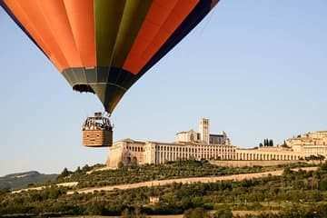 הרפתקאות כדורים פורחים איטליה, טיסות בכדור פורח מעל אסיזי, פרוג'יה ואומבריה