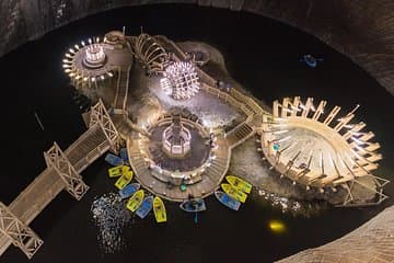 לפני סיור היום ברומניה, בטרנסילבניה, מטיילגו מושש.