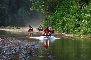 הרפתקת ג'ונגל של ATV במשך שעתיים בחאקו