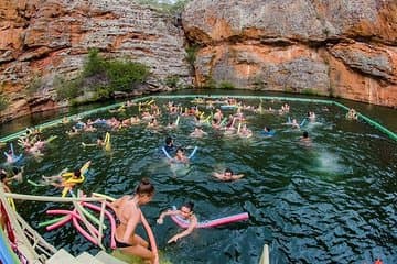 רכיבה לקניונים של נהר סאו פרנסיסקו - יציאה ממסיאו עם אדוונטור