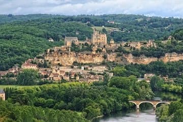 סיור פרטי בצהריים בעמק דורדון על ידי EXPLOREO SARLAT