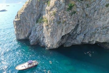 Small Group Boat Tour: Discover the Amalfi Coast from Positano