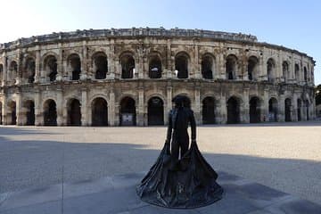 NIMES | מרכז היסטורי של נים סיור הליכה פרטי של 2 שעות