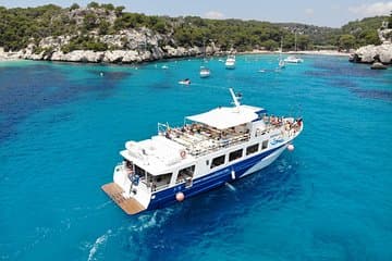 Tour of the beaches of southern Menorca with paella included