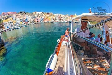 Procida Boat Tour from Ischia with Aperitif