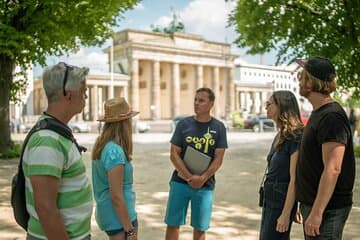 Explore Berlin: Walking Tour of All The Iconic Sites