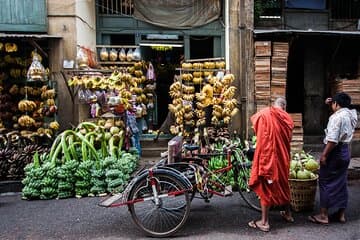 Tour הליכה במרכז yangon