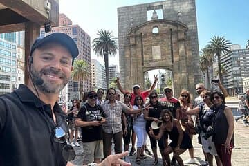 Explore Montevideo: Private and Your Way with Local Guide 