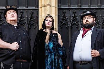Shadows of York: Ghost Walk and Horrible History. 