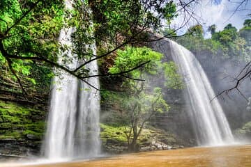 Boti Falls, Umbrella Rock, Aburi Gardens & Cocoa Farm Day Tour
