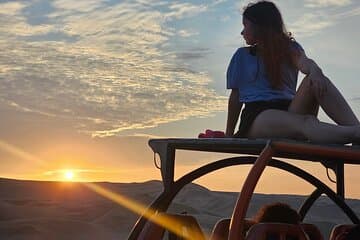From Huacachina: Sunset buggy and sandboarding