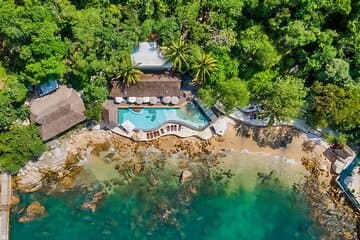  Remote Paradise Beach: ALL INCLUSIVE, Yacht, snorkel, waterfalls