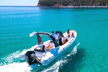 Cagliari Gulf Boat Tour; Swim stops, Snorkeling, Sip & Snacks
