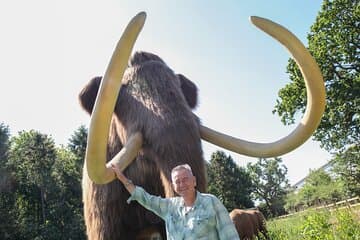 כרטיס כניסה לגן החיות ובגן הדינוזאורים הו Zoo בטלפורד.