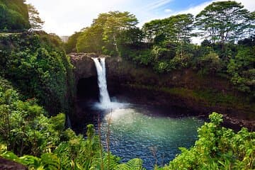 Big Island Half-Day Tour with Lunch + Fresh Locally Grown Fruit 