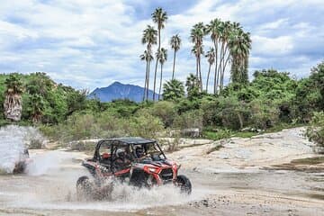 הרפתקת UTV 4X4 בשטח עם ארוחת צהריים וטקילה