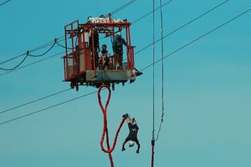 קפיצת באנג'י קיצונית במונטברדה