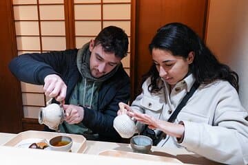 Nara:Tea Tasting&Private Tea Ceremony -Master Matcha Making-