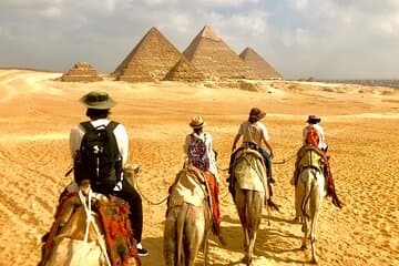 Cairo Over Day Tour Egyptian Musuem & Pyramid W/Transfer-Hurghada