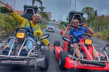 סיור קרטינג של גורילה בן שעתיים באוקינאווה: (ישנם גם מקומות בלילה)