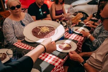 סיור רגלי במזון ויין של ורונה בקבוצות קטנות