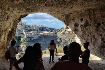 Guided Walking Tour in the Regional Park of Rupestrian Churches