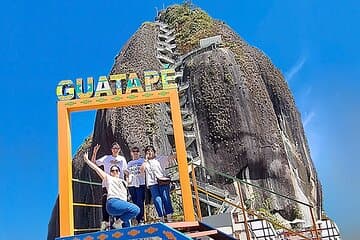 Guatapé & Piedra del Peñol Tour + Gastronomy & Cruise
