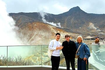 Hakone Scenic Adventure Nature and Tranquil Journey 