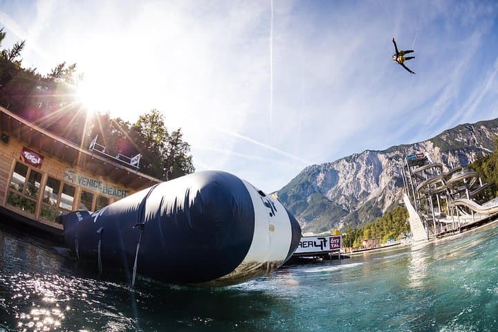 כרטיס כניסה לשטח המים AREA 47