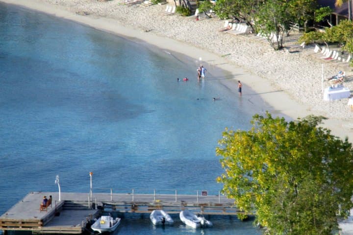סיור באתרי תיירות באי סט. ג'ון