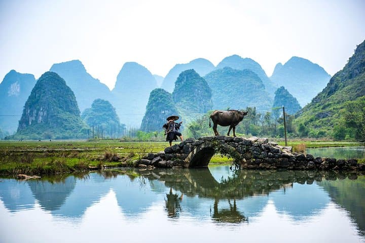 טיול יום קלאסי לגבעת שיונגון וכפר יאנגשואו בשינגפינג