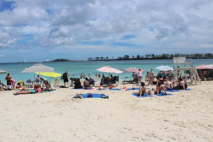 סיור רום רגאיי וריתמים: ריקודים וקוקטיילים