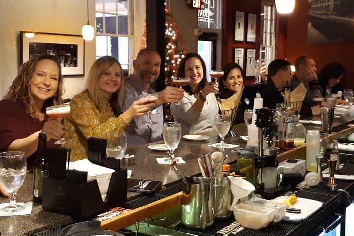 סיור קוקטיילים ממולטים של גרינסוויל