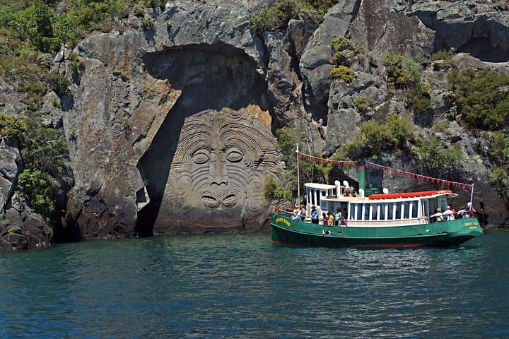 Lake Taupō Māori Rock Carvings Scenic Cruise aboard Ernest Kemp