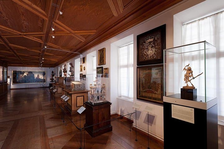 דילוג על התור: כרטיס כניסה לטירת אמברס באינסברוק