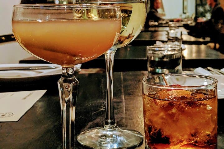 סיור אוכל רגלי בבולטימור בפells Point