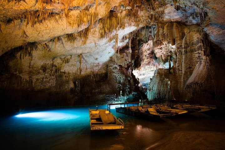 טיול מערת ג'ייטה - הריסה - ביבלוס