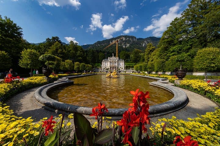 Neuschwanstein & Linderhof Castle-Fairytale Day Tour from Munich