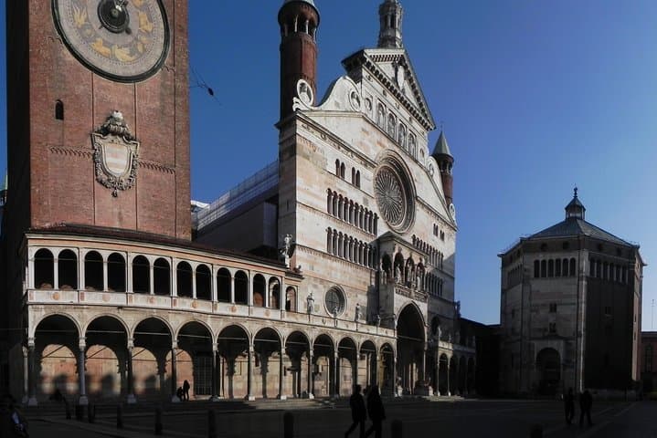 Entrance Torrazzo + Baptistery