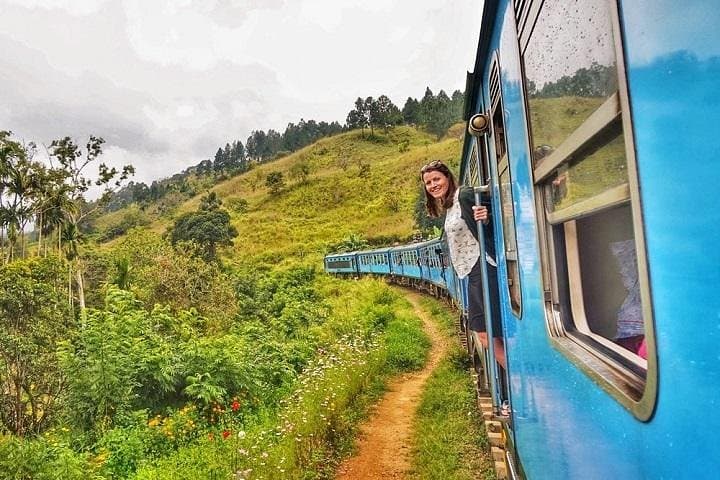 Train Tickets from Nanuoya/ Ambewela (NuwaraEliya) to Ella