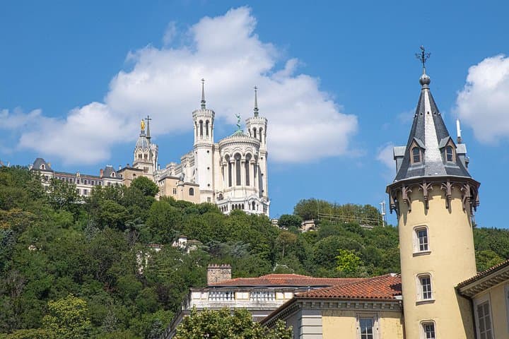 Lyon Hop-On Hop-Off Tour with Audio Commentary