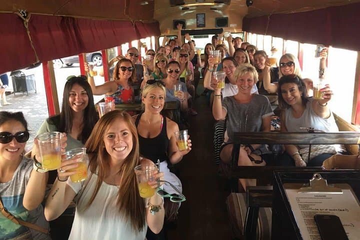 Charlotte FUNNY Historical Comedy City BUS Tour