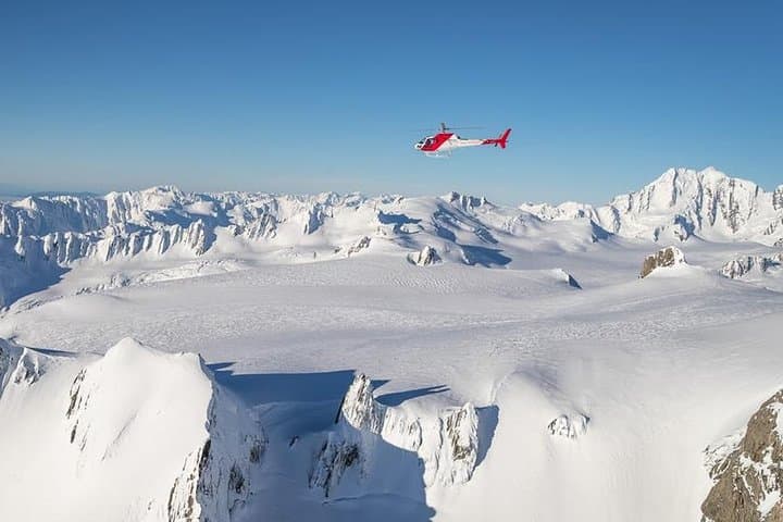 Franz Josef Glacier 25-Minute Helicopter Flight with Snow Landing