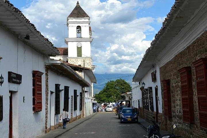 Santa Fe de Antioquia Tour with Western Bridge Visit
