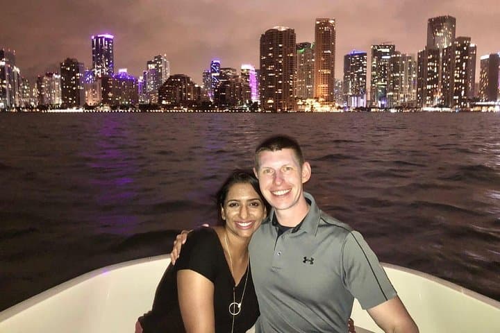 2 hrs Miami Private Boat with Cooler, Ice, Bluetooth Stereo