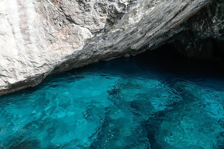 Capri Coast to Coast: Boat Tour with Optional Blue Grotto