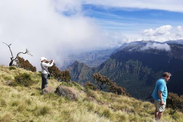 Addis Ababa: Debre Libanos, Blue Nile Gorge, and Cave Tour